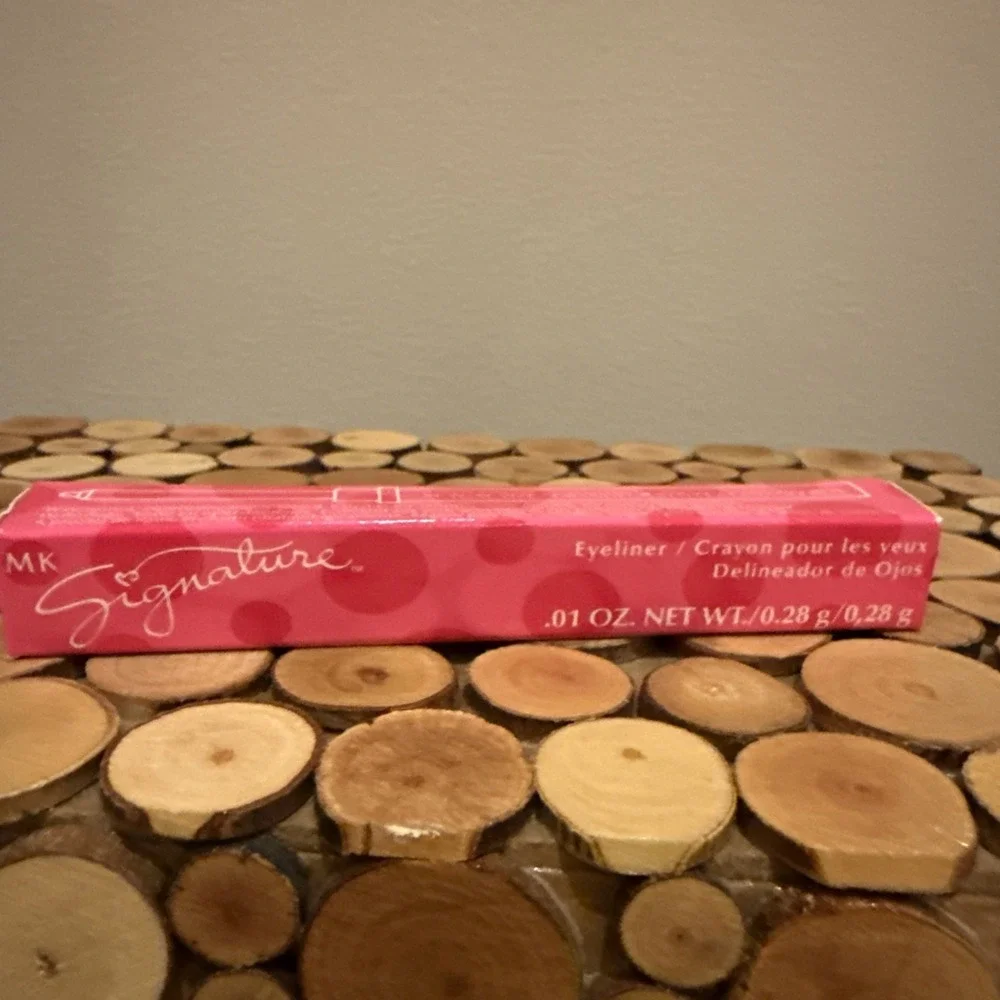 New In Box Mary Kay‎ Signature Eyeliner Amethyst .01 oz Full Size Fast Ship
